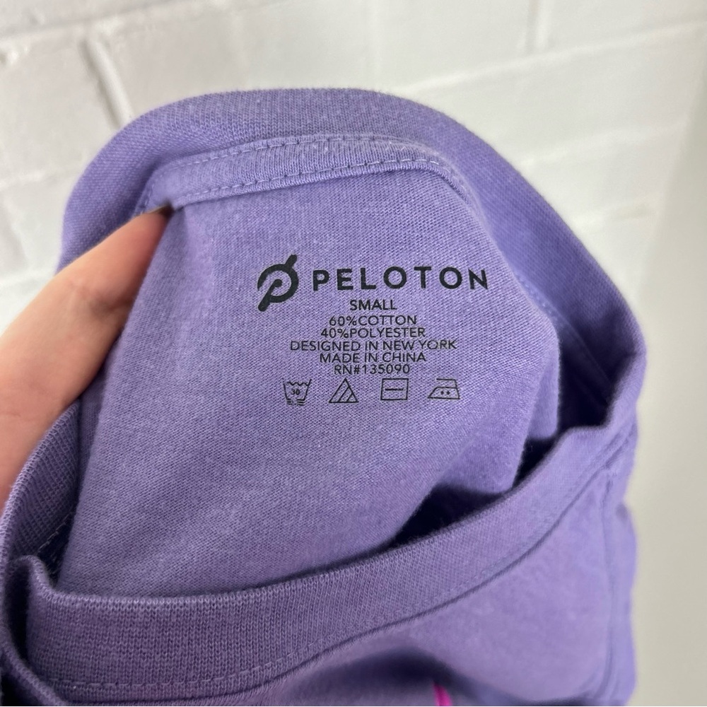 Peloton Purple Graphic Long Sleeve Shirt Size S - Picture 3 of 8